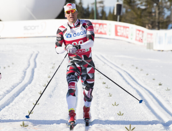 KALLENAVN: Øystein Pettersen fikk kallenavnet sitt på grunn av beina, forteller han. Her under NM på Lygna i fjor. Foto: NTB Scanpix KALLENAVN: Øystein Pettersen fikk kallenavnet sitt på grunn av beina, forteller han. Her under NM på Lygna i fjor. Foto: NTB Scanpix